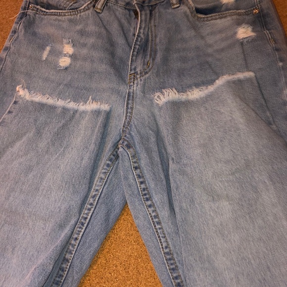 Urban planet mom jeans!! - Picture 4 of 7